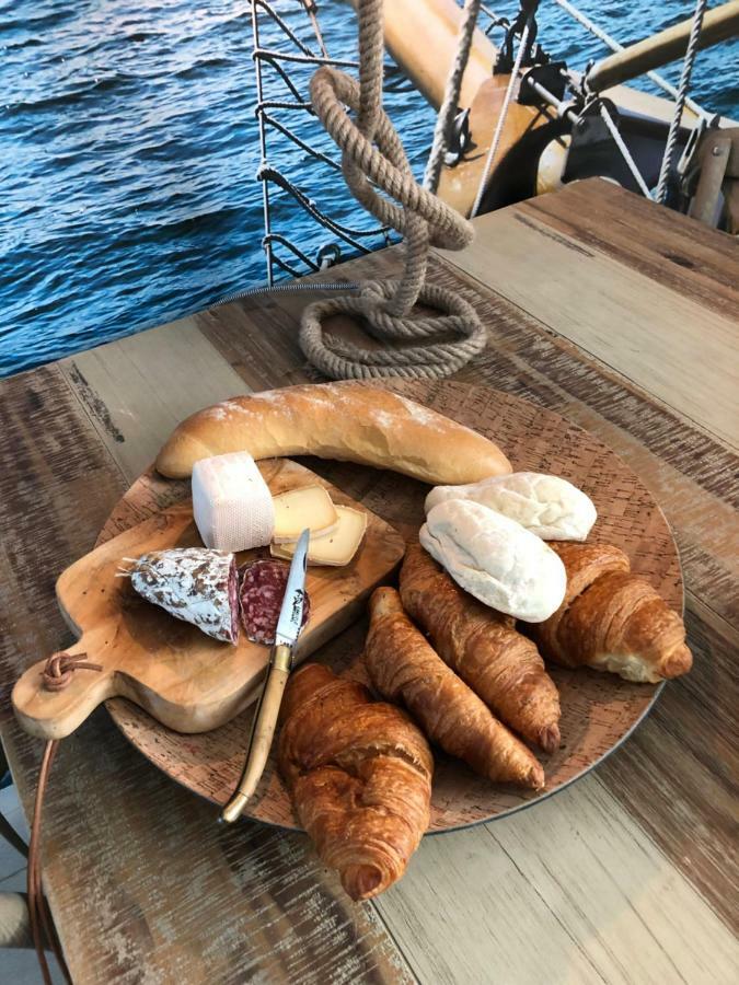 L'Oisette Hotel Ghislenghien Buitenkant foto